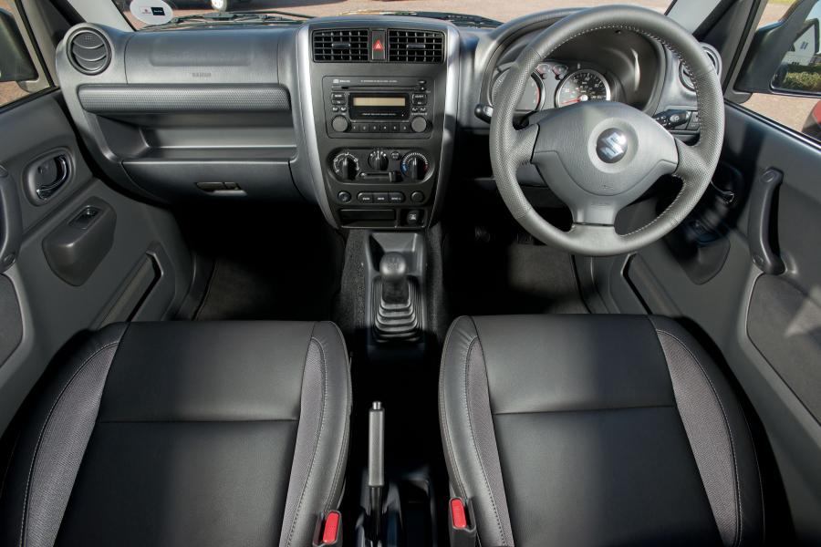  Suzuki Jimny 2013 года  (UK) (фото 3 из 20)